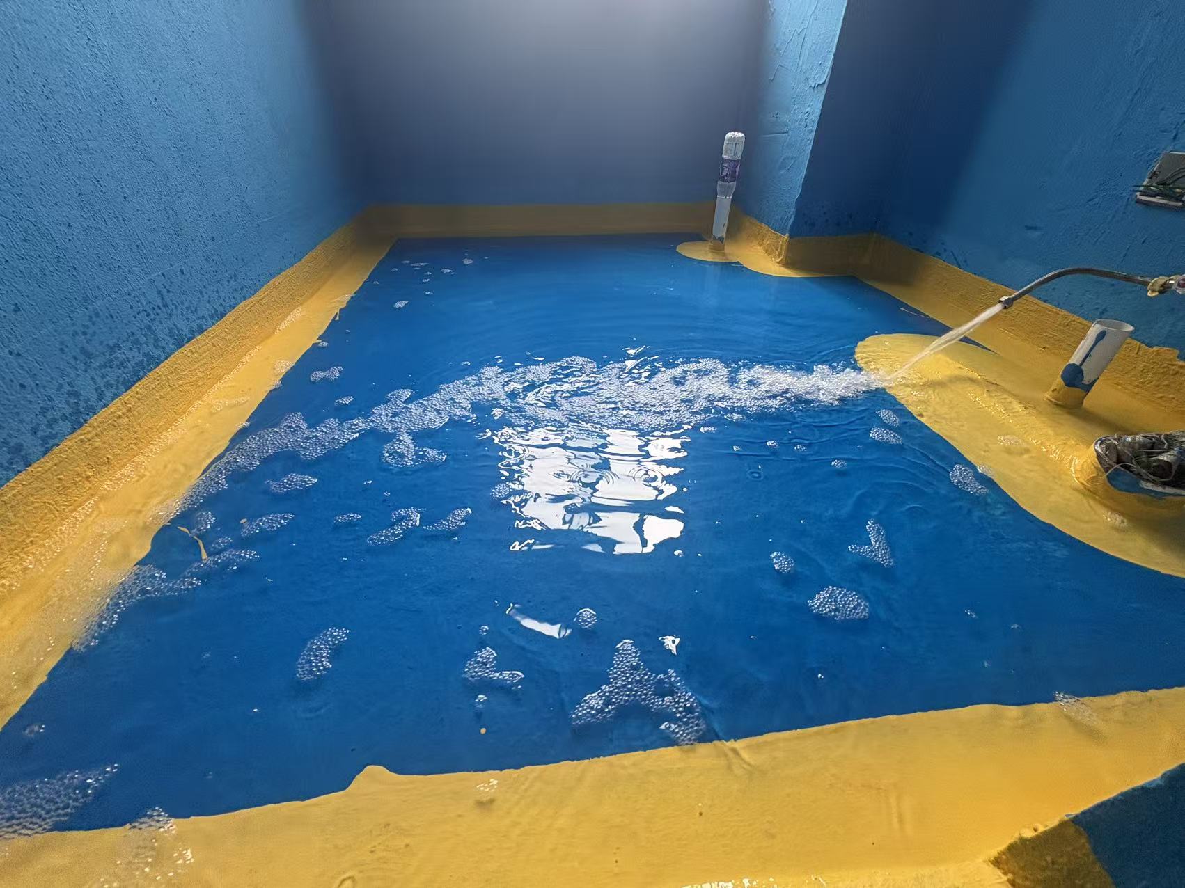 闭水试验